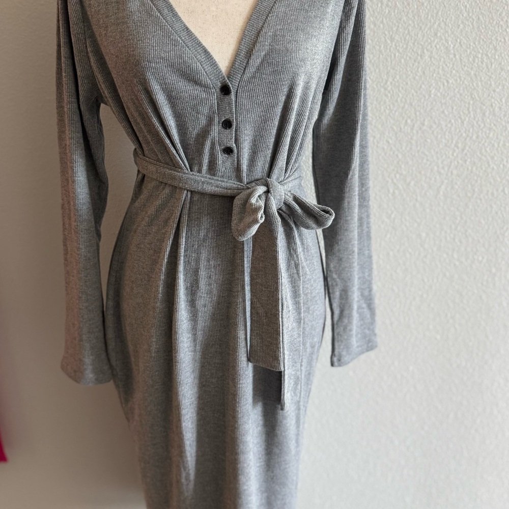 Gray Button-Down Belted Sleepwear